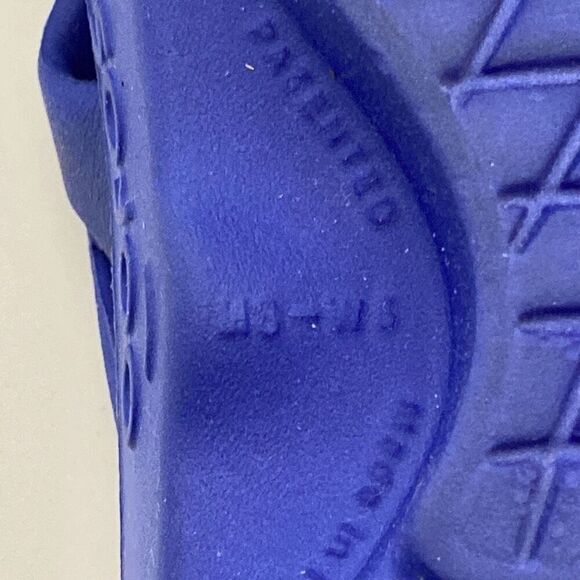 Oofos Women's Blue Flip Flop Lightweight OOriginal Recovery Sandal Size 6 - Picture 12 of 13